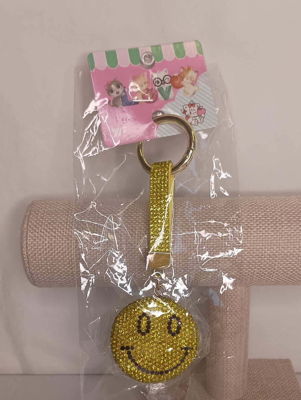 Smiley Gemmed Bag Charm Yellow Rhinestone Keychain Purse Accessories - Picture 6 of 6